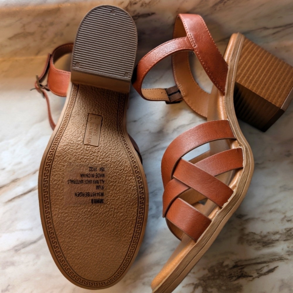 White Mountain Bergen Heeled Sandal - Picture 3 of 6
